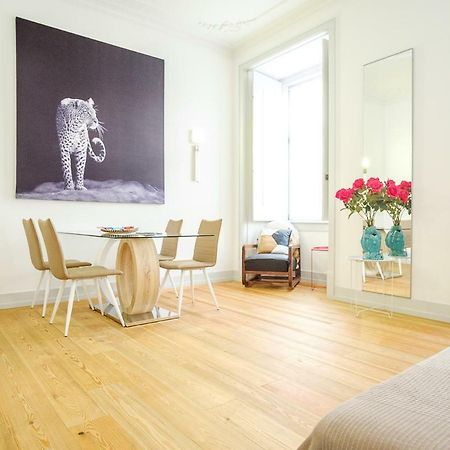 Superb Apartment In Historical Centre Lisbon Luaran gambar