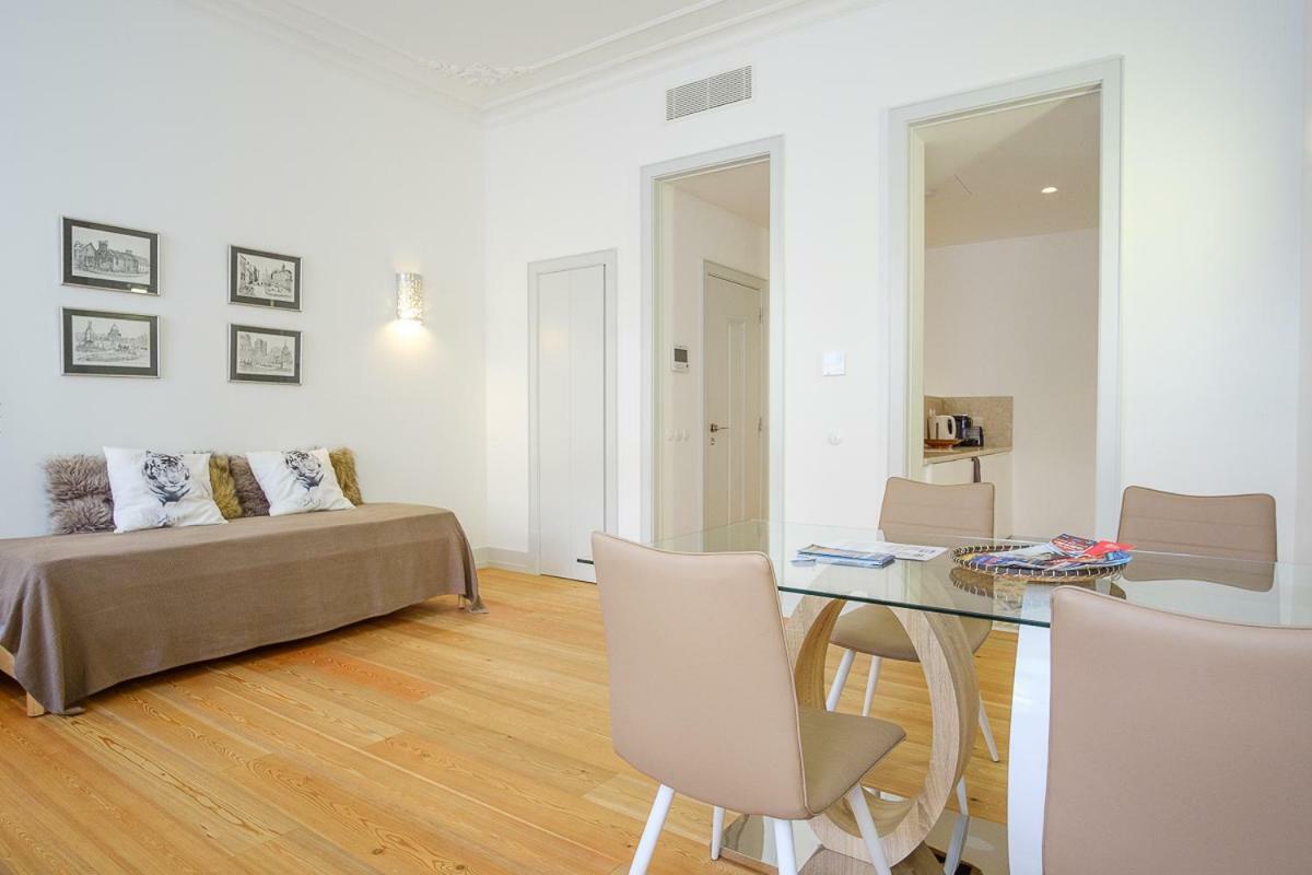 Superb Apartment In Historical Centre Lisbon Luaran gambar